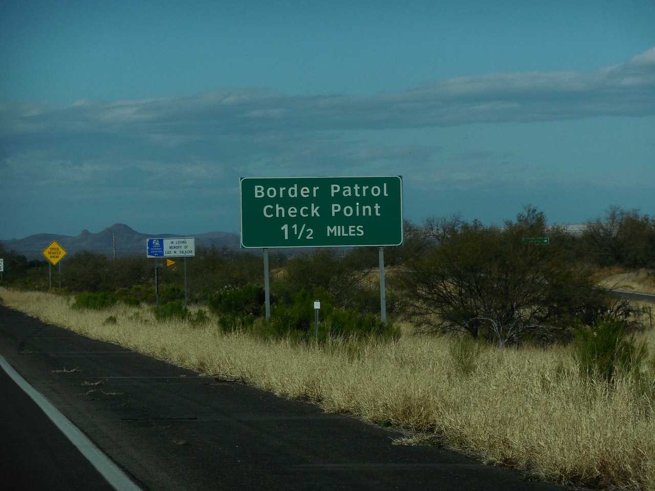 border patrol sign