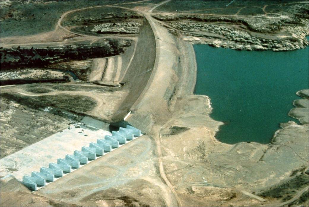Ute Dam spillway