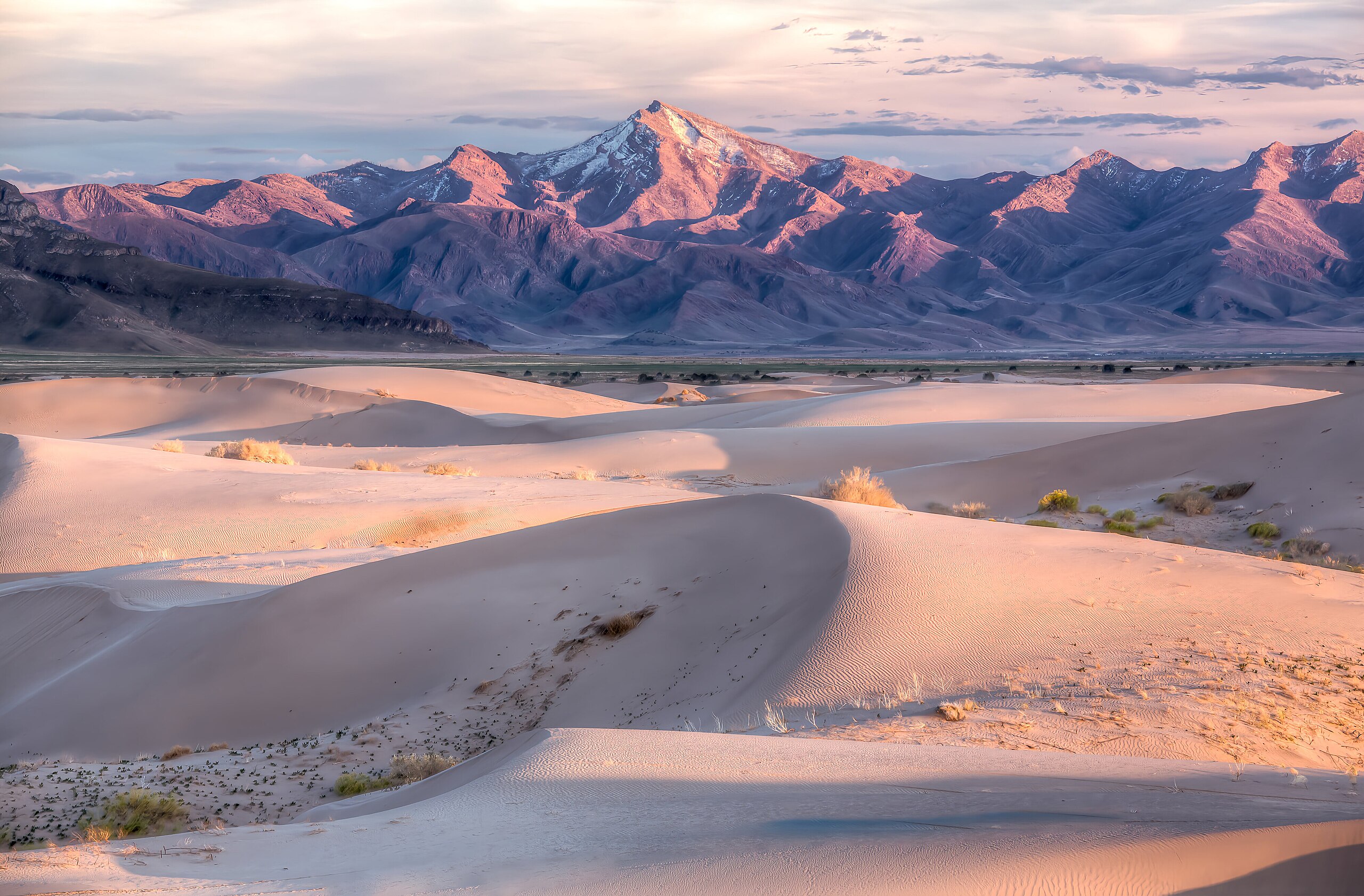 Utah's snowpack is below average, drought is worsening, and water supply forecasts are low. Reservoirs help, but conservation remains vital.
