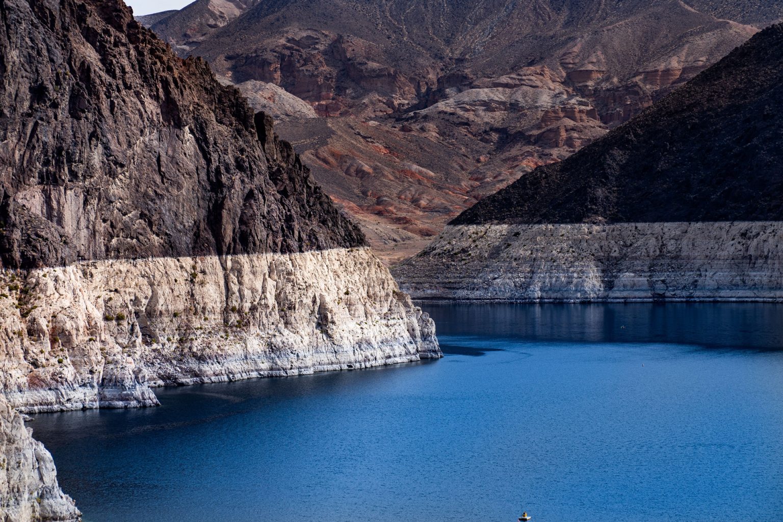Meade Pool Lake Mead Dead Pool Risks 2025: Water Levels, Supply & Drought Impact
