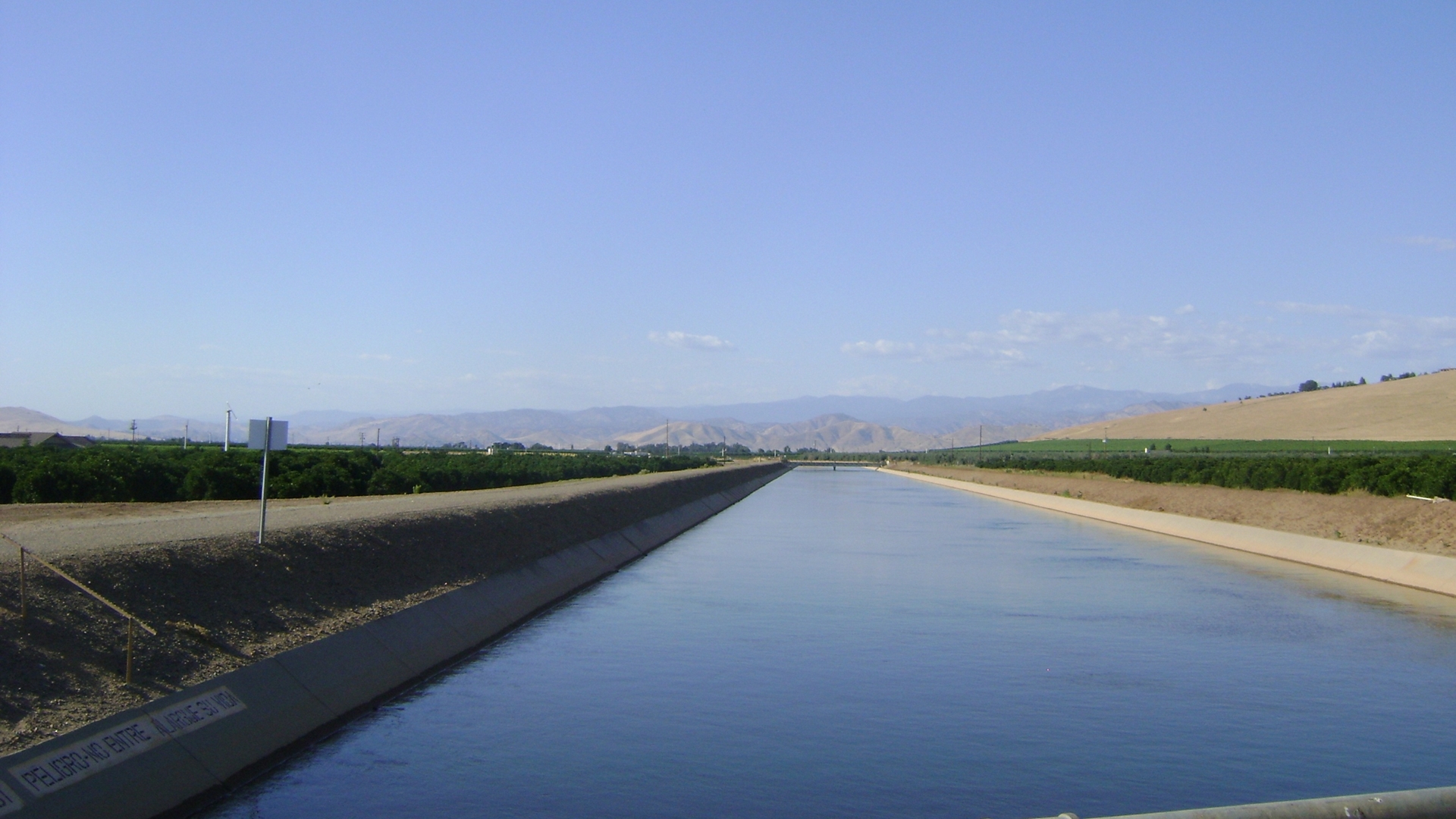 Friant-Kern Canal, Central Valley Project, California