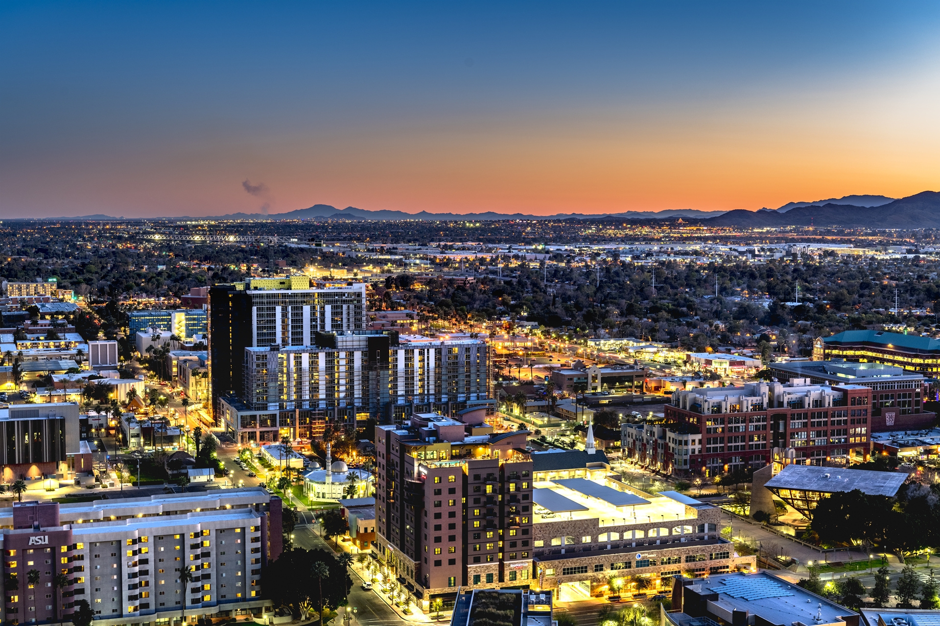 Phoenix, Arizona - Arizona will tap into underground storage reserves; cities plan additional measures